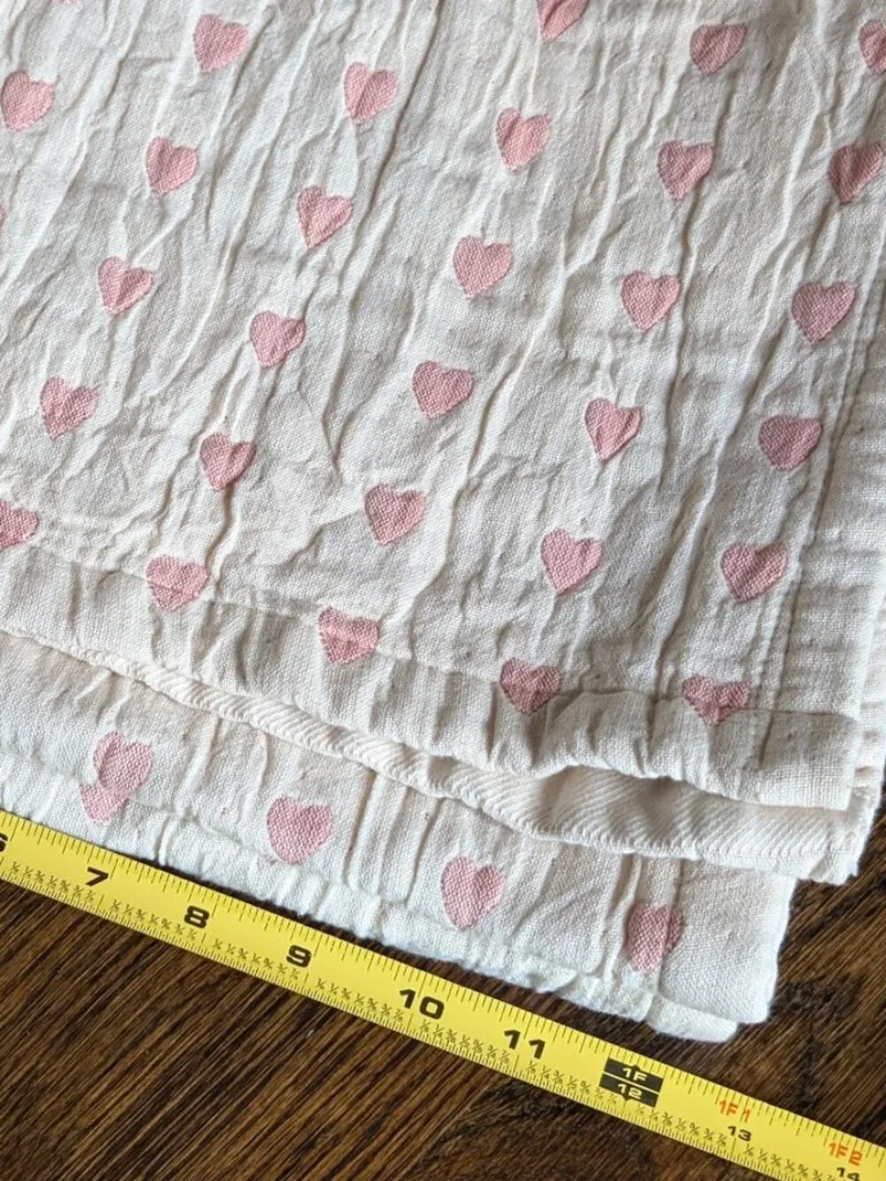 Nicole Miller Home White Pink Hearts Table Runner